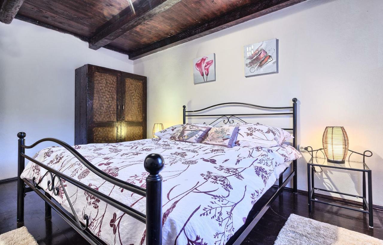Dalmatia Stone House - Heated Pool Guest House Biorine Luaran gambar