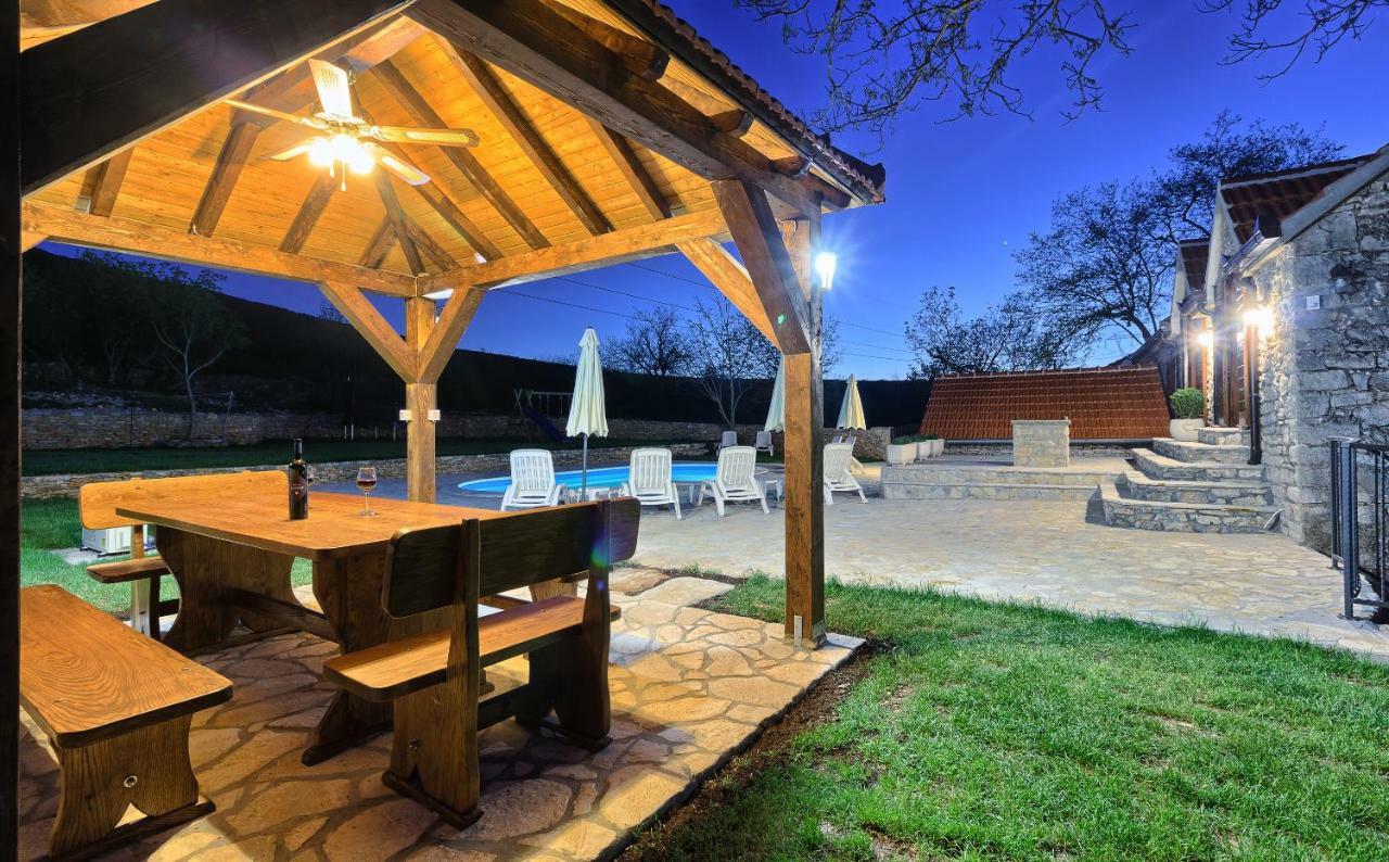 Dalmatia Stone House - Heated Pool Guest House Biorine Luaran gambar
